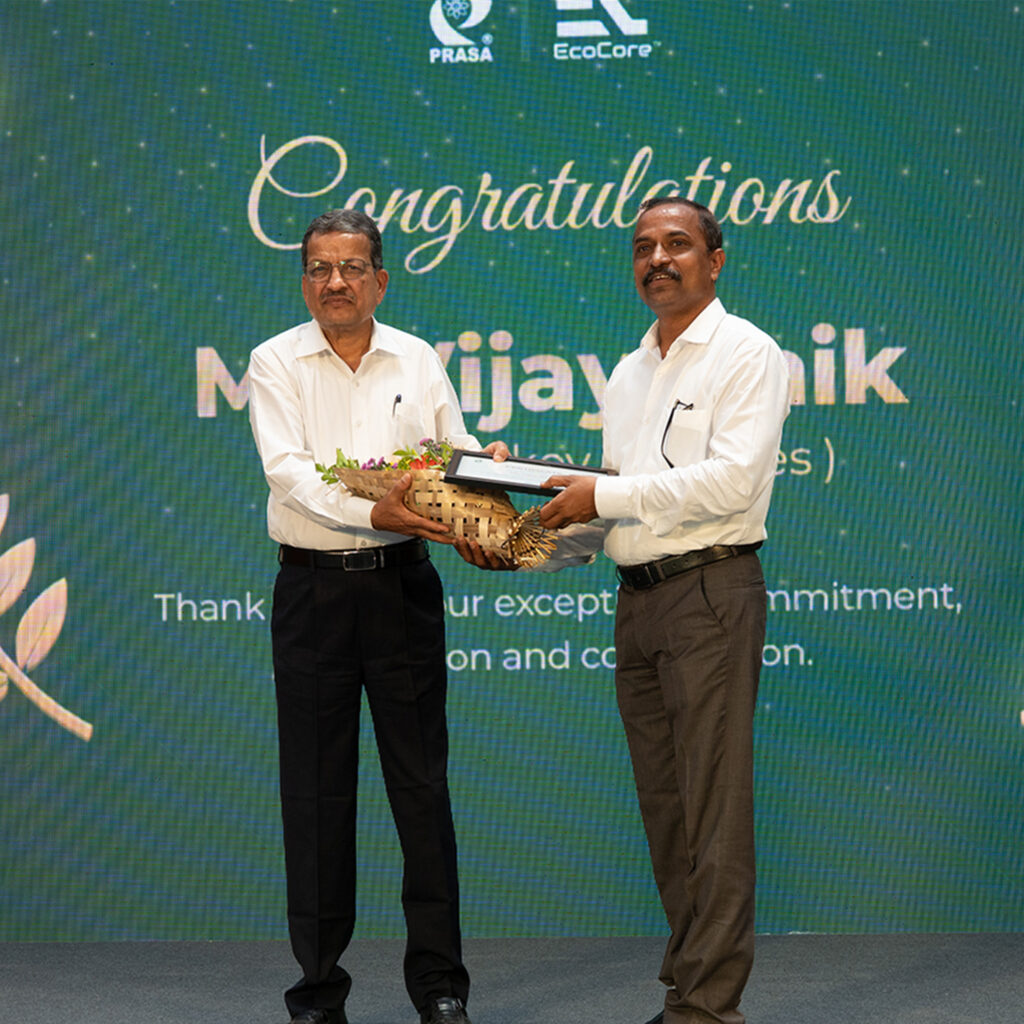 08 Vijay Naik