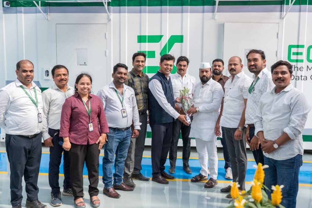 MLA Shankar Mandekar Mayuresh Kajwadkar (PRASA CFO) with MLA Shankar Mandekar